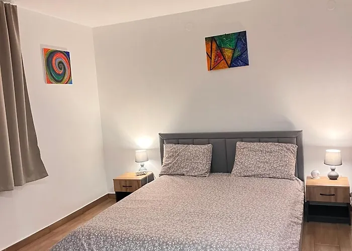 Jenny House * ساباريفا بانيا